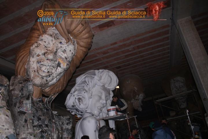 Costruzione_carri_Carnevale_0005.JPG