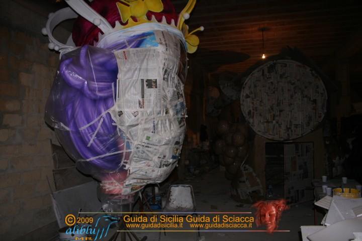 Costruzione_carri_Carnevale_0007.JPG