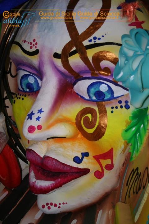 Costruzione_carri_Carnevale_0018.JPG