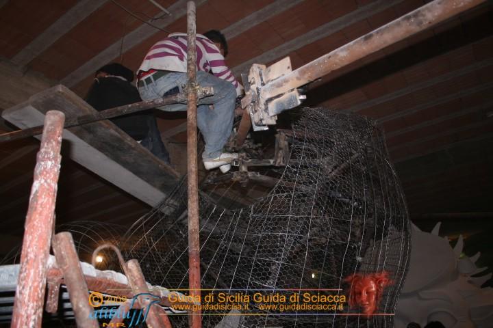 Costruzione_carri_Carnevale_0030.JPG