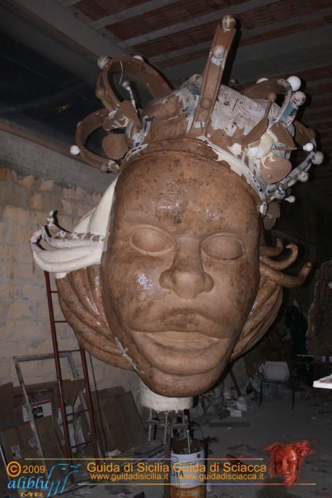 Costruzione_Carri_Carnevale_0055.JPG