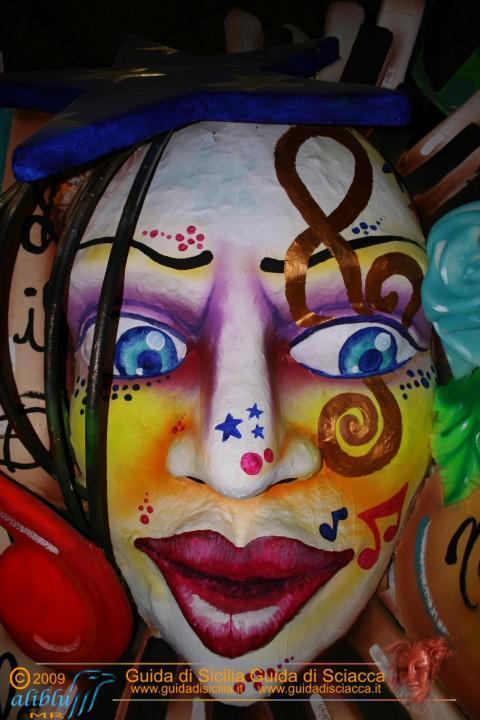 Costruzione_Carri_Carnevale_0063.JPG