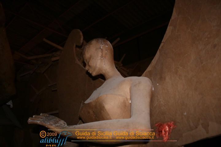 Costruzione_Carri_Carnevale_0031.JPG