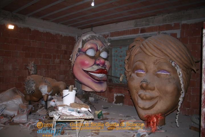 Costruzione_Carri_Carnevale_0043.JPG